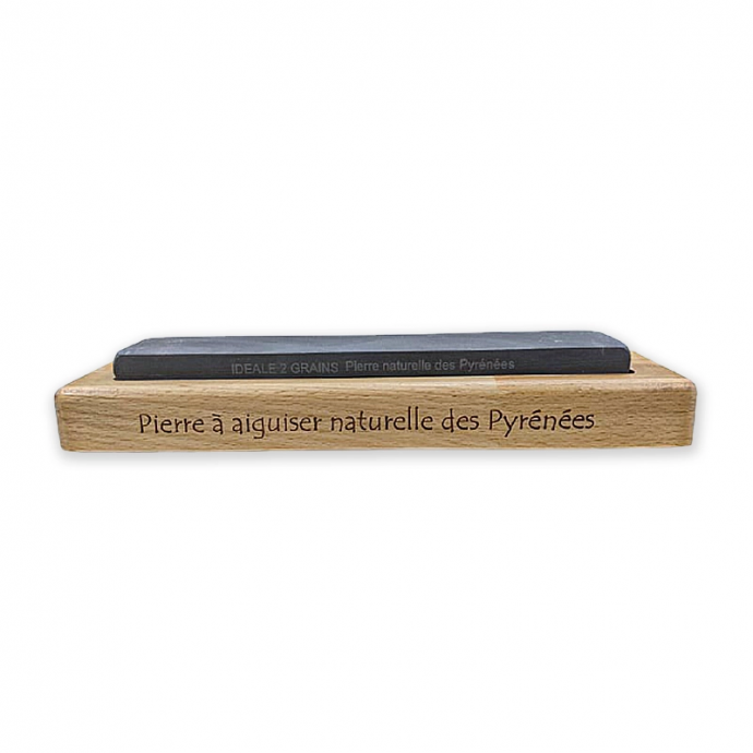 PIERRE TO HELP "IDEAL" in natural sandstone PIERRE TO HELP "IDEAL" in natural sandstone